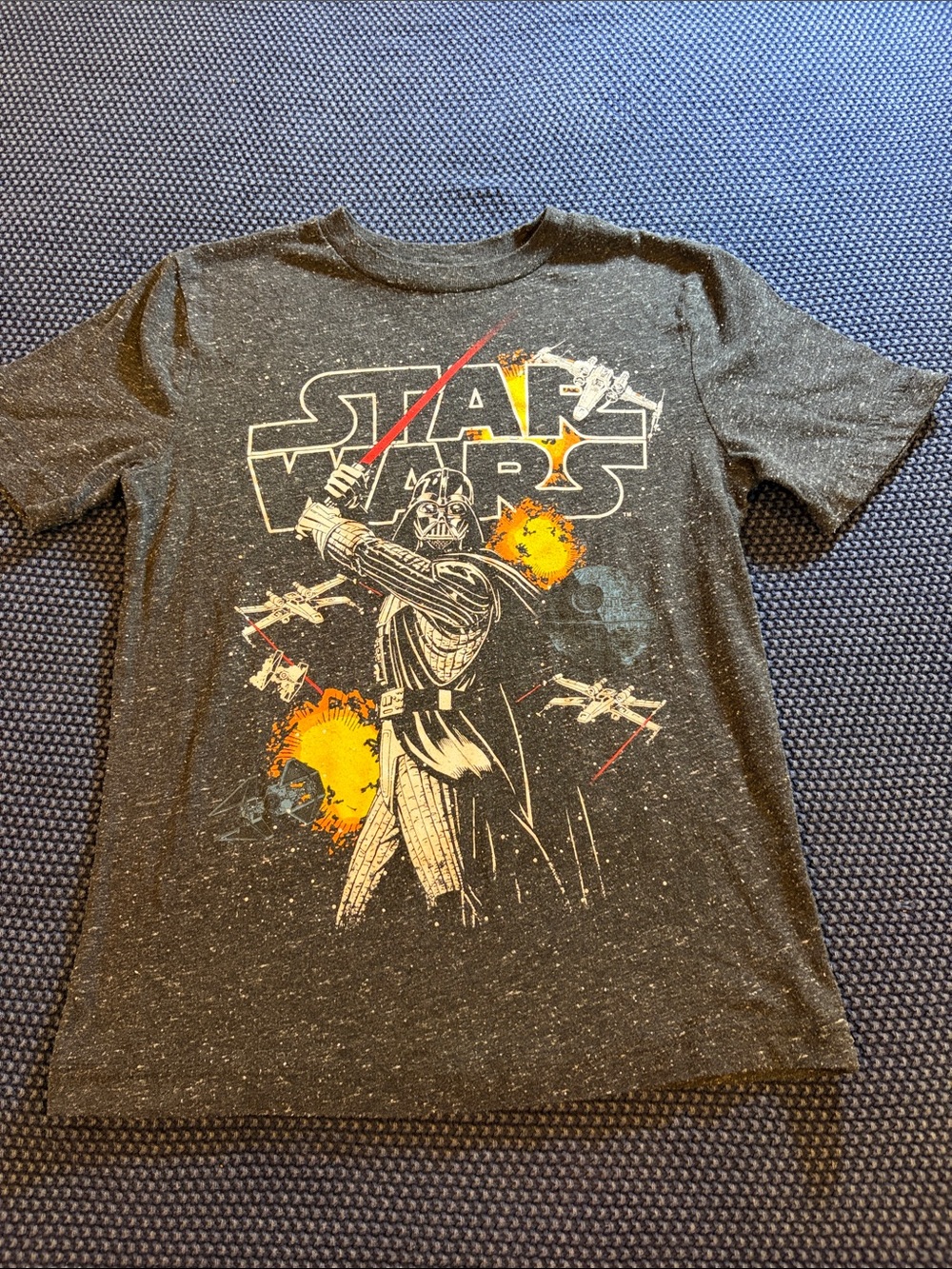 Star Wars Luke Skywalker youth size small tshirt